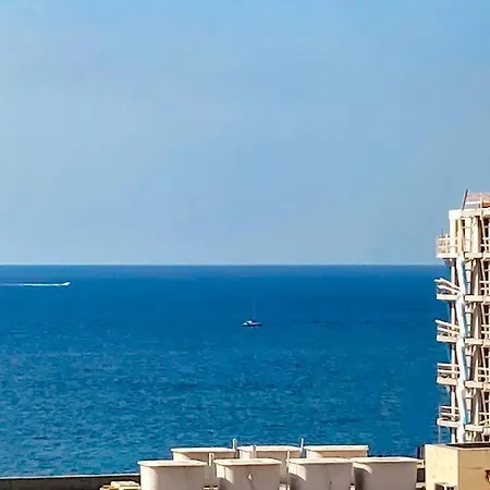 Duplex Whiskey 200m Away From The Sea And The Square