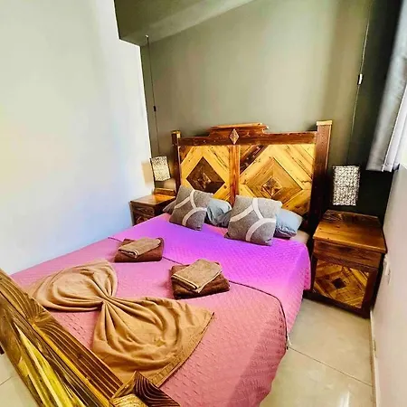 Duplex Whiskey 200m Away From The Sea And The Square Daire St. Paul's Bay