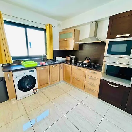 Apartment Duplex Whiskey 200m Away From The Sea And The Square